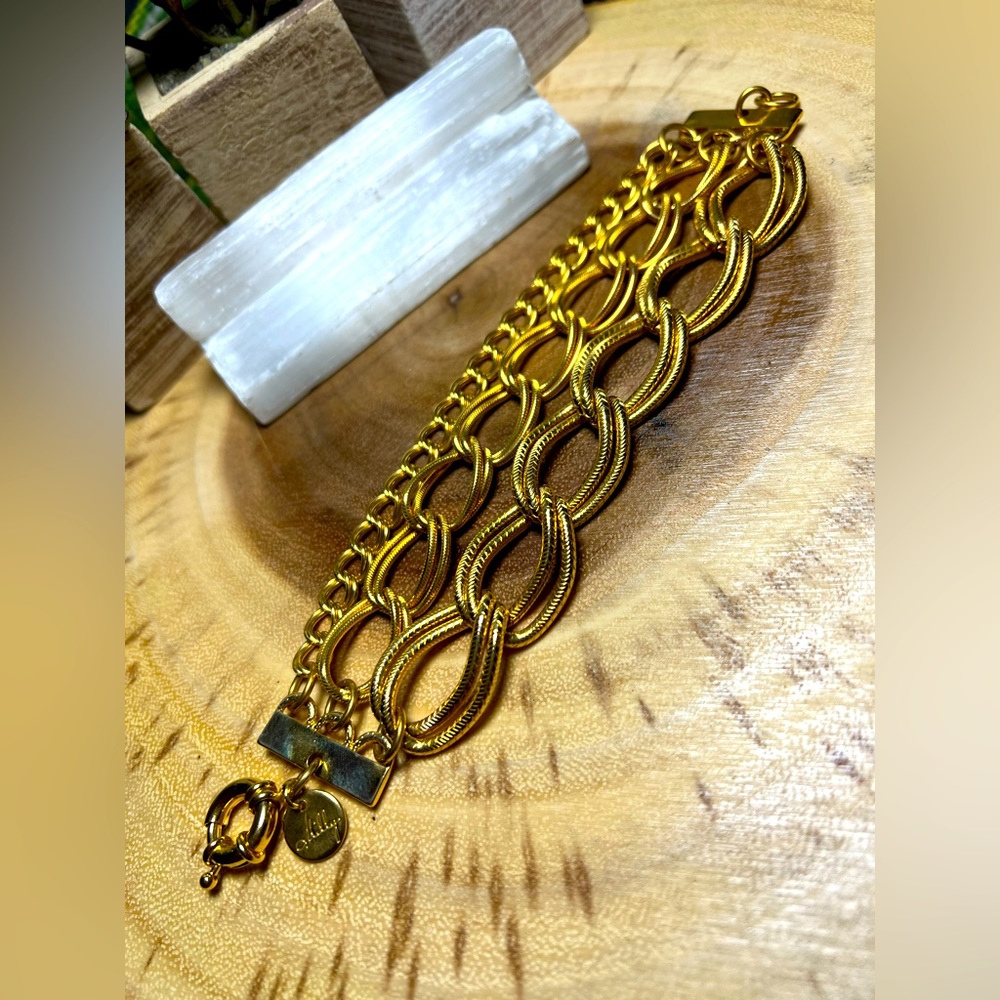 VTG| Milly Gold-Tone Multi-Strand Bracelet ✨